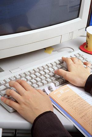 塾入退室システム活用法：業務効率化と安心感を両立させる最適解